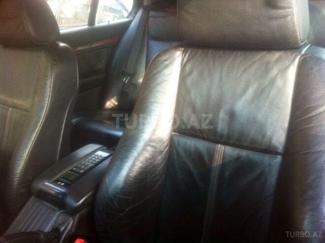 BMW 523 1999, 285,000 km - 2.5 l - Zaqatala