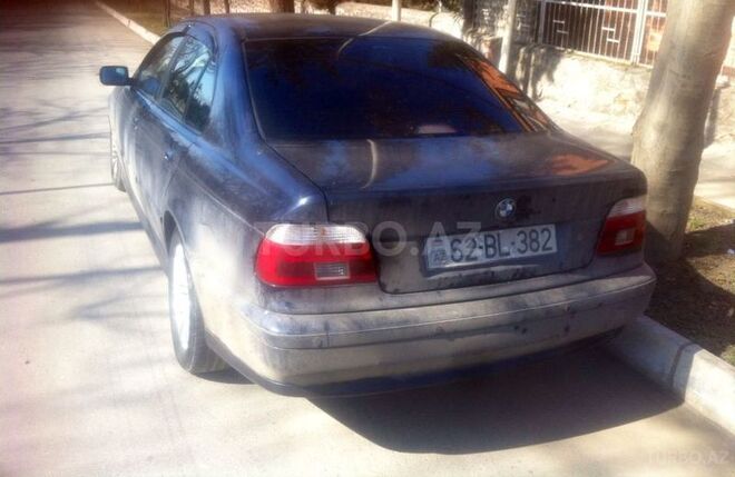 BMW 523 1999, 285,000 km - 2.5 l - Zaqatala