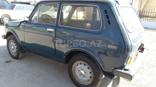 LADA (VAZ) Niva 1992, 374,000 km - 1.6 l - Quba