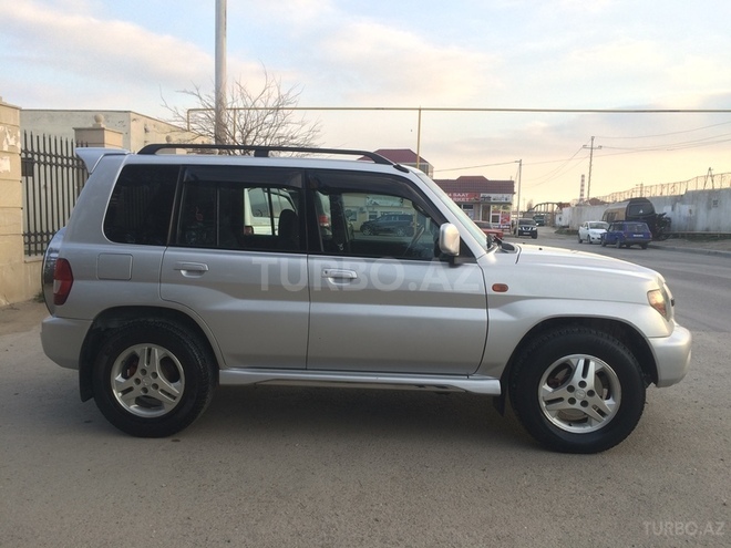 Mitsubishi Pajero io 2000, 194,565 km - 1.8 l - Bakı