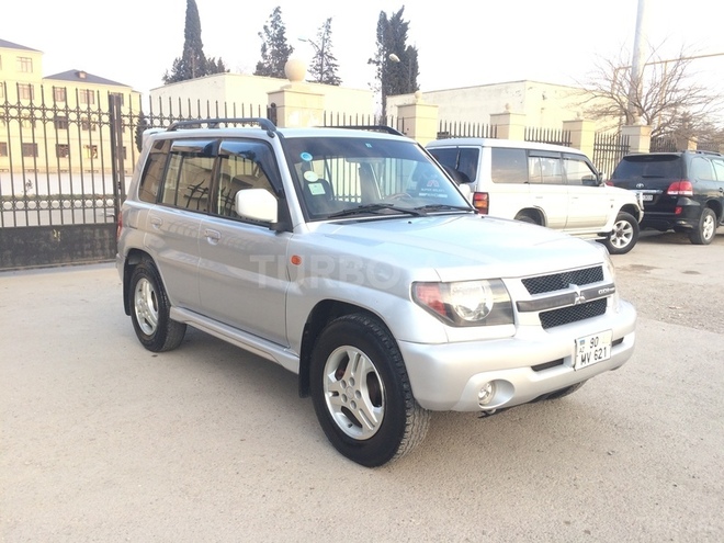 Mitsubishi Pajero io 2000, 194,565 km - 1.8 l - Bakı