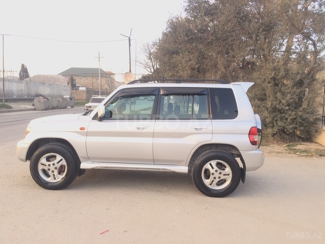Mitsubishi Pajero io 2000, 194,565 km - 1.8 l - Bakı