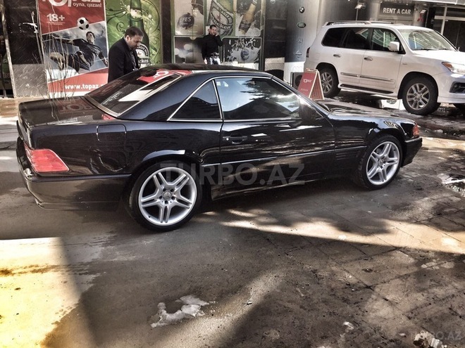 Mercedes  1991, 131,500 km - 3.2 l - Bakı