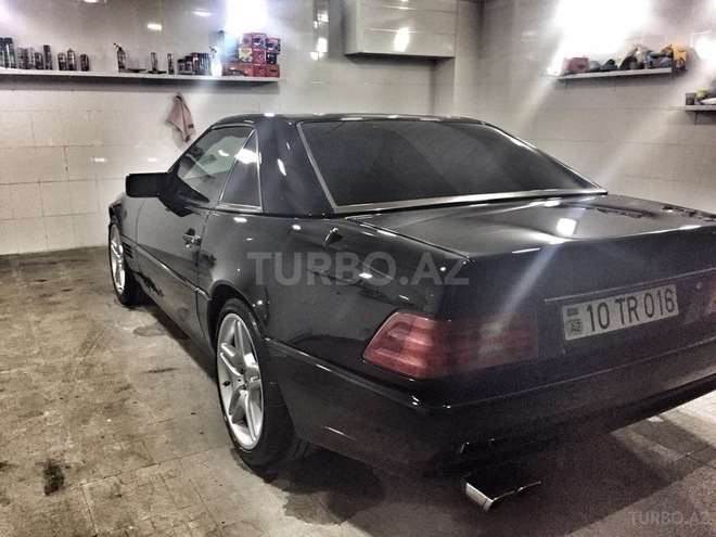 Mercedes  1991, 131,500 km - 3.2 l - Bakı