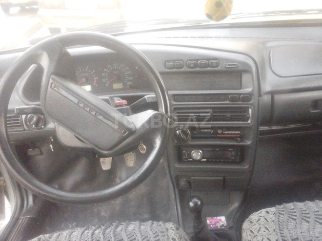 LADA (VAZ) 2115 2004, 122,000 km - 1.5 l - Quba