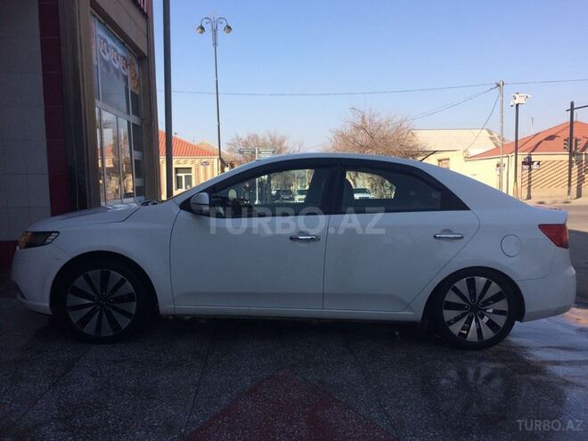 Kia Cerato 2010, 145,800 km - 1.6 л - Gəncə