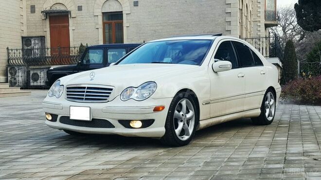 Mercedes C 230 2005, 178,000 km - 2.5 л - Bakı