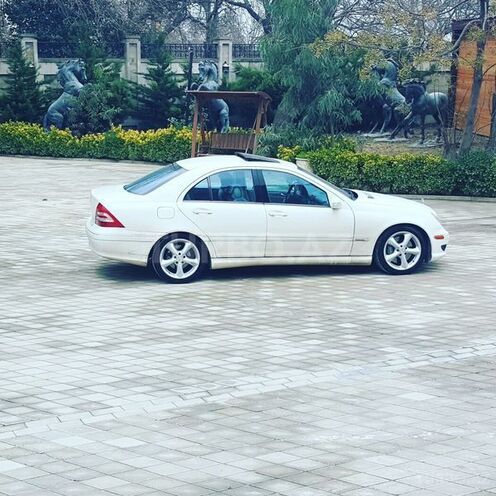 Mercedes C 230 2005, 178,000 km - 2.5 л - Bakı