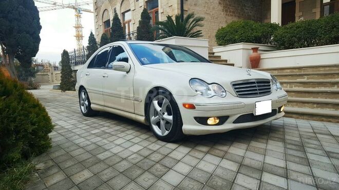 Mercedes C 230 2005, 178,000 km - 2.5 л - Bakı