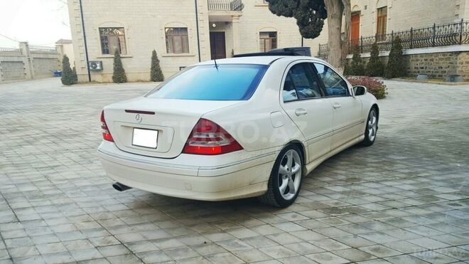 Mercedes C 230 2005, 178,000 km - 2.5 л - Bakı