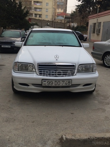 Mercedes C 200 1999, 208,000 km - 2.0 л - Bakı