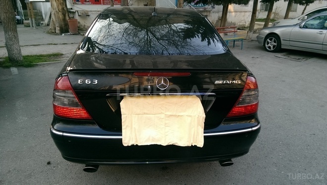 Mercedes E 500 2003, 261,000 km - 5.0 l - Bakı