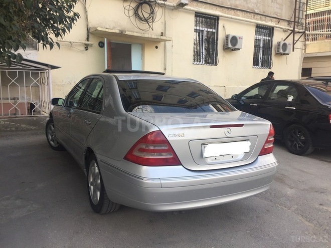 Mercedes C 240 2001, 192,000 km - 2.6 l - Bakı
