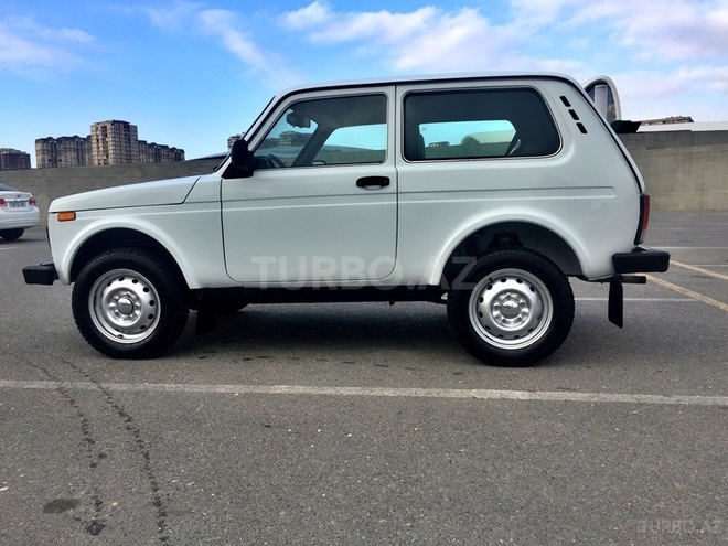 LADA (VAZ) Niva 2013, 25,000 km - 1.7 л - Bakı