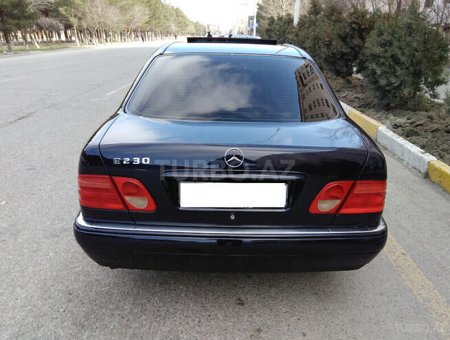 Mercedes E 230 1997, 220,000 km - 2.3 l - Sumqayıt