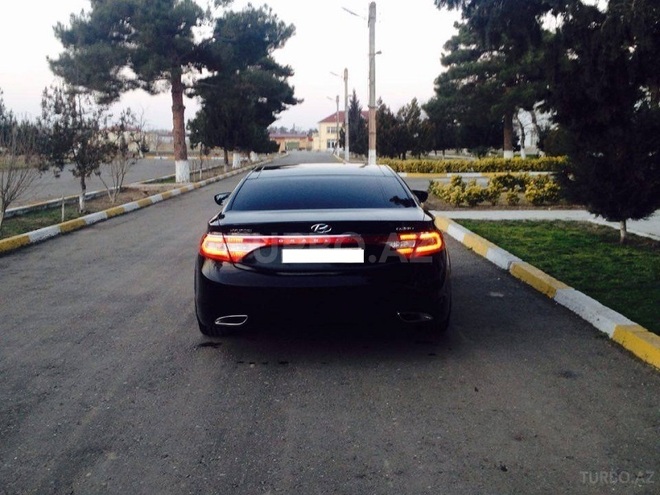 Hyundai Grandeur 2012, 69,700 km - 2.4 л - Bakı