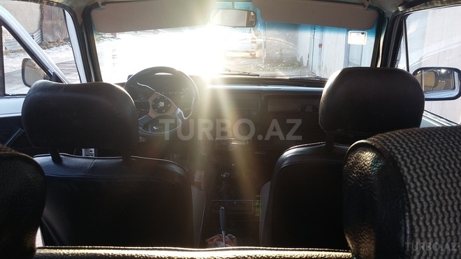 LADA (VAZ) Niva 1995, 149,000 km - 1.7 л - Quba