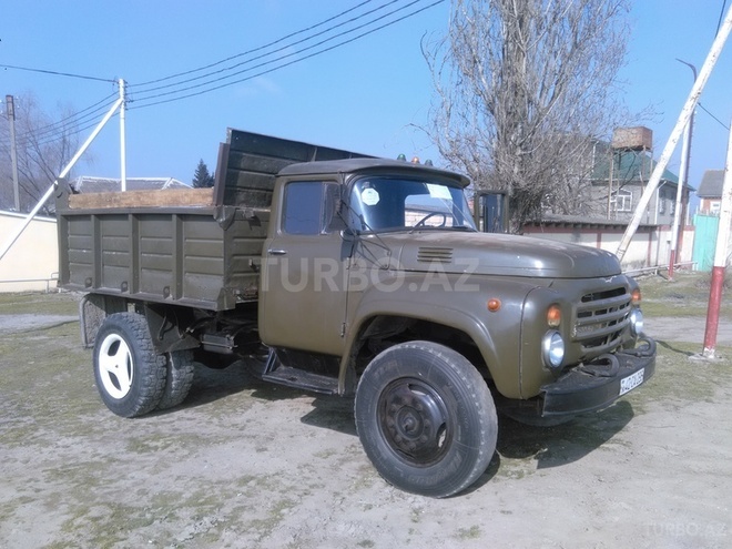 ZIL MMZ 45023 1981, 200,000 km - 6.0 л - Lənkəran