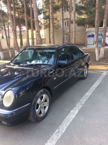 Mercedes E 230 1995, 220,000 km - 2.3 l - Şirvan