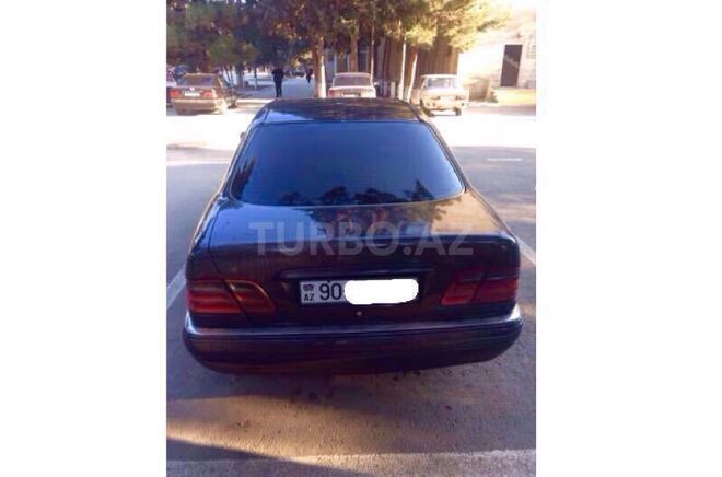Mercedes E 230 1995, 220,000 km - 2.3 l - Şirvan
