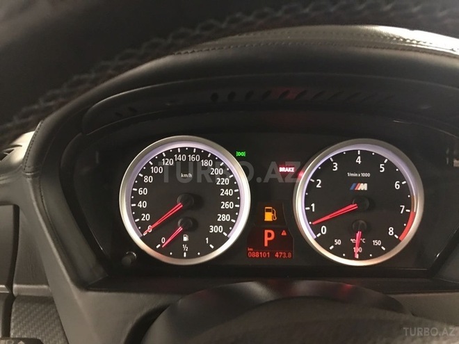 BMW X5 M 2012, 75,000 km - 4.4 l - Bakı