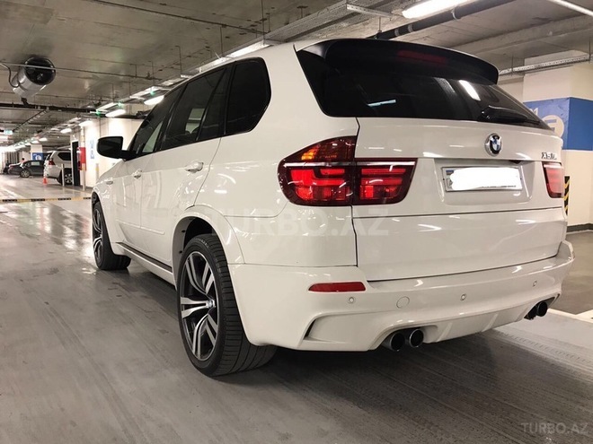 BMW X5 M 2012, 75,000 km - 4.4 l - Bakı