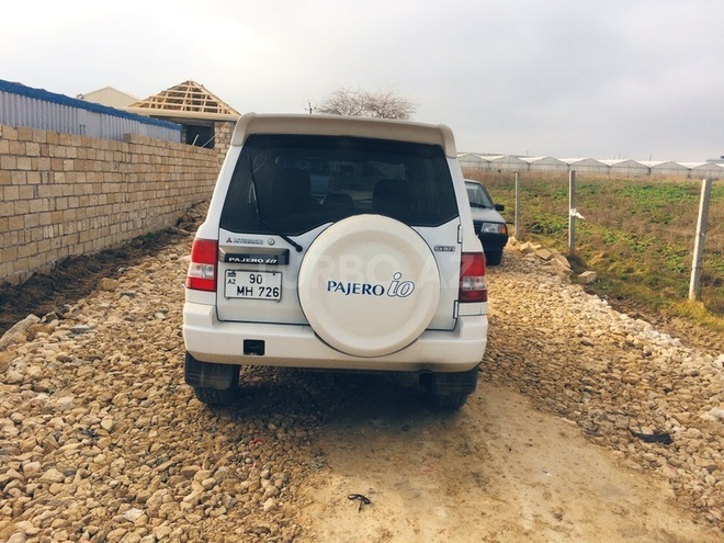 Mitsubishi Pajero io 2000, 157,000 km - 2.0 l - Bakı