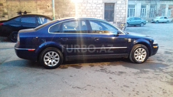 Volkswagen Passat 2001, 191,000 km - 1.8 l - Gəncə