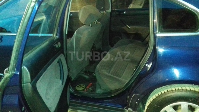 Volkswagen Passat 2001, 191,000 km - 1.8 l - Gəncə