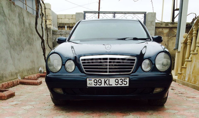 Mercedes E 270 2000, 384,000 km - 2.7 l - Bakı
