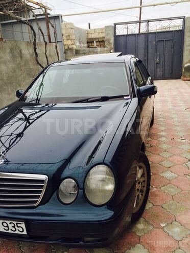 Mercedes E 270 2000, 384,000 km - 2.7 l - Bakı