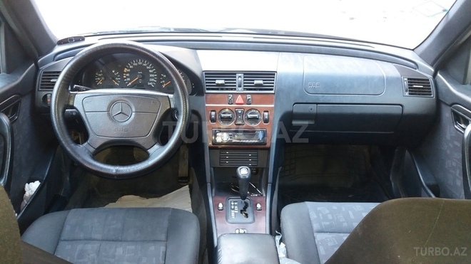 Mercedes C 180 1997, 242,000 km - 1.8 л - Bakı