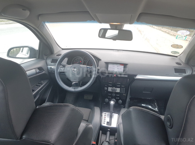 Opel Astra 2009, 87,800 km - 1.9 l - Bakı