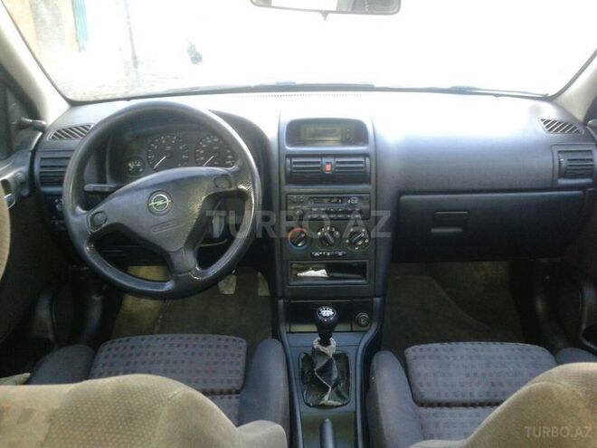 Opel Astra 1999, 162,000 km - 1.6 l - Şamaxı