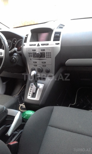 Opel Zafira 2009, 141,000 km - 1.9 л - Qusar