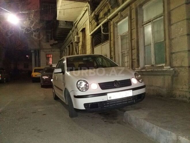 Volkswagen Polo 2002, 124,000 km - 1.2 l - Bakı