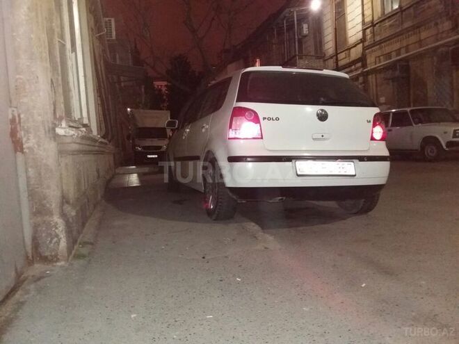 Volkswagen Polo 2002, 124,000 km - 1.2 l - Bakı