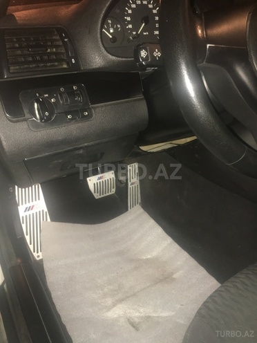 BMW 320 1999, 278,000 km - 2.2 l - Bakı