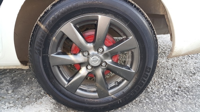 Nissan Sunny 2012, 80,000 km - 1.5 л - Bakı