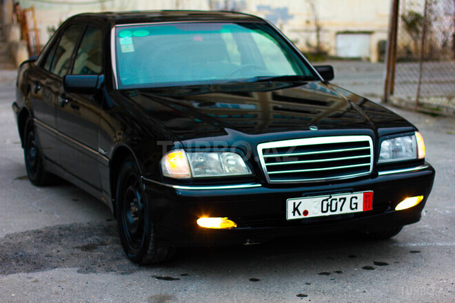 Mercedes C 230 1998, 186,000 km - 2.3 l - Bakı