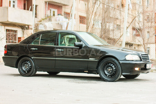 Mercedes C 230 1998, 186,000 km - 2.3 l - Bakı
