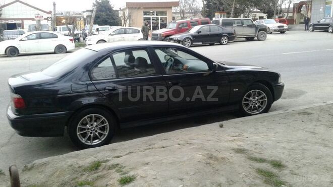 BMW 528 1996, 268,000 km - 2.8 l - Bakı