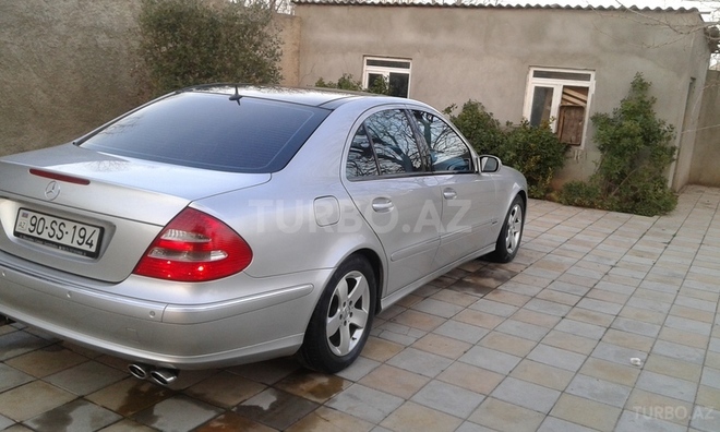 Mercedes E 280 2004, 158,240 km - 2.8 l - Bərdə