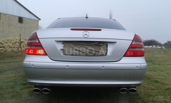 Mercedes E 280 2004, 158,240 km - 2.8 l - Bərdə