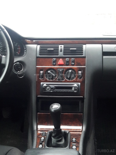 Mercedes E 220 1998, 340,000 km - 2.2 l - Lənkəran