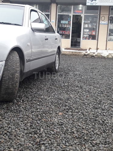 Mercedes E 220 1998, 340,000 km - 2.2 l - Lənkəran