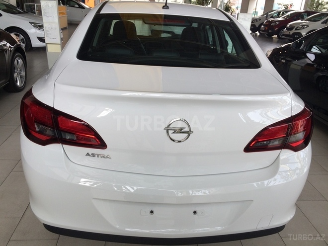 Opel Astra 2015, 0 km - 1.6 l - Bakı