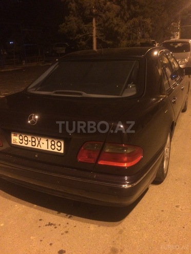 Mercedes E 280 1999, 270,000 km - 2.8 l - Bakı