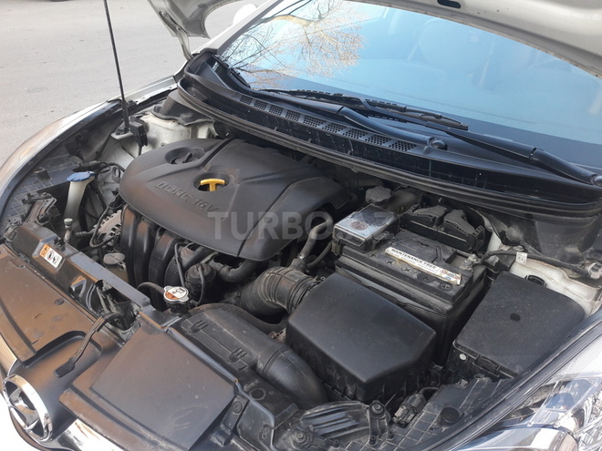 Hyundai Elantra 2012, 62,000 km - 1.8 l - Bakı