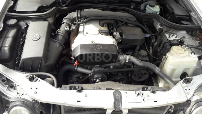 Mercedes E 200 1998, 239,000 km - 2.0 l - Bakı